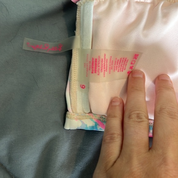 Lilly Pulitzer Bikini - Size 6 - Picture 7 of 8